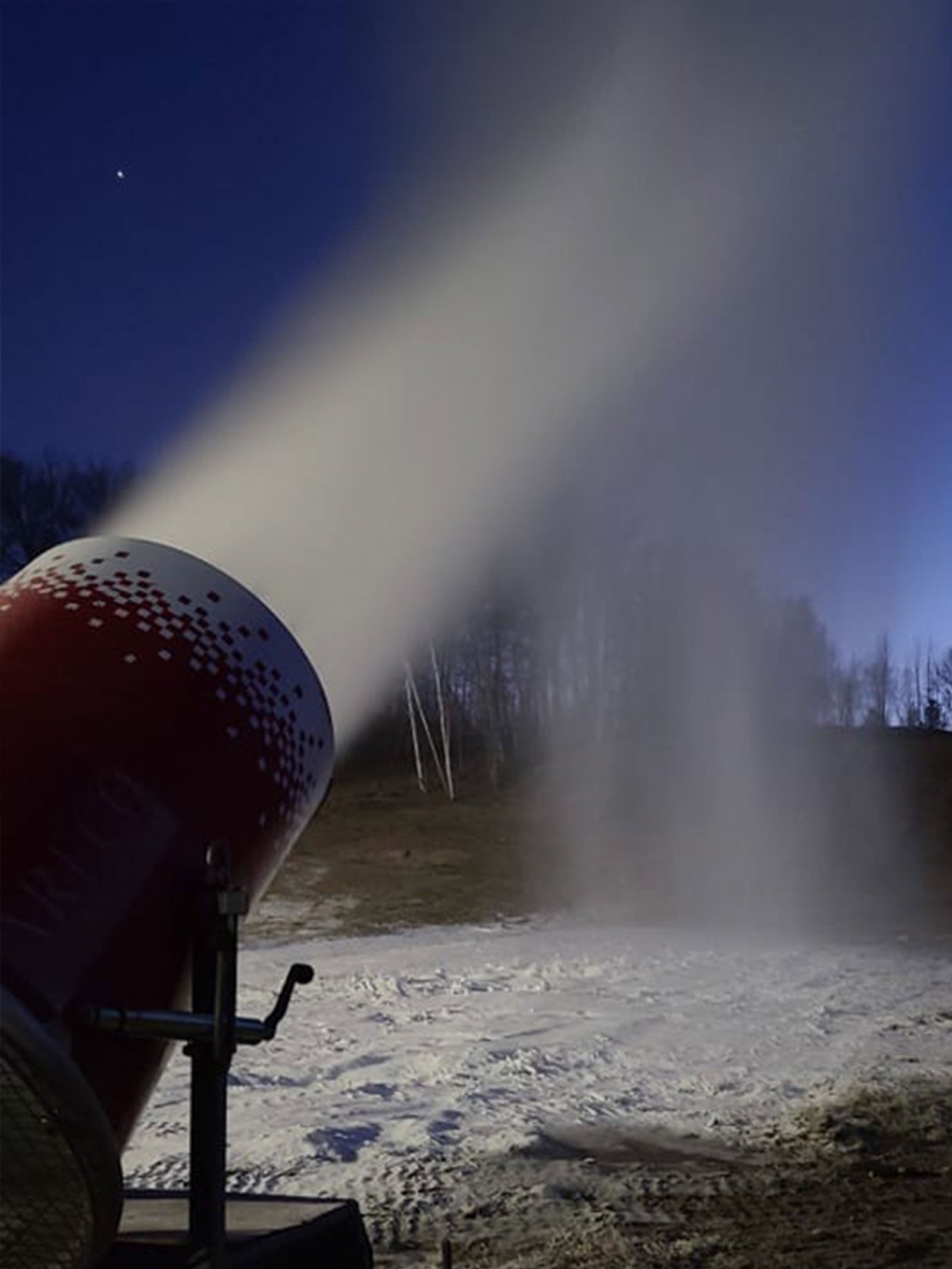 Snowmaking at Paul Bunyan Ski Hill